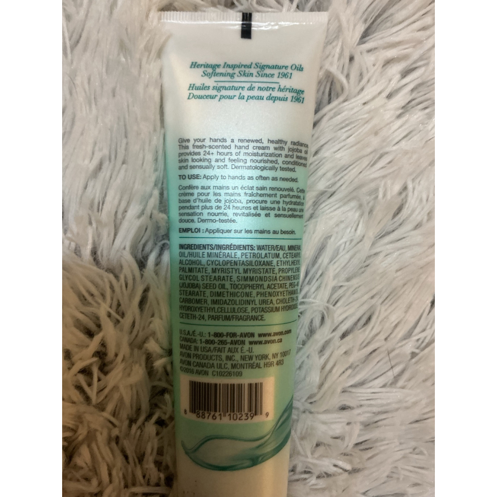 Avon Skin So Soft Hand Cream Set – Original & Soft & Sensual (3 Tubes) - Picture 4 of 6